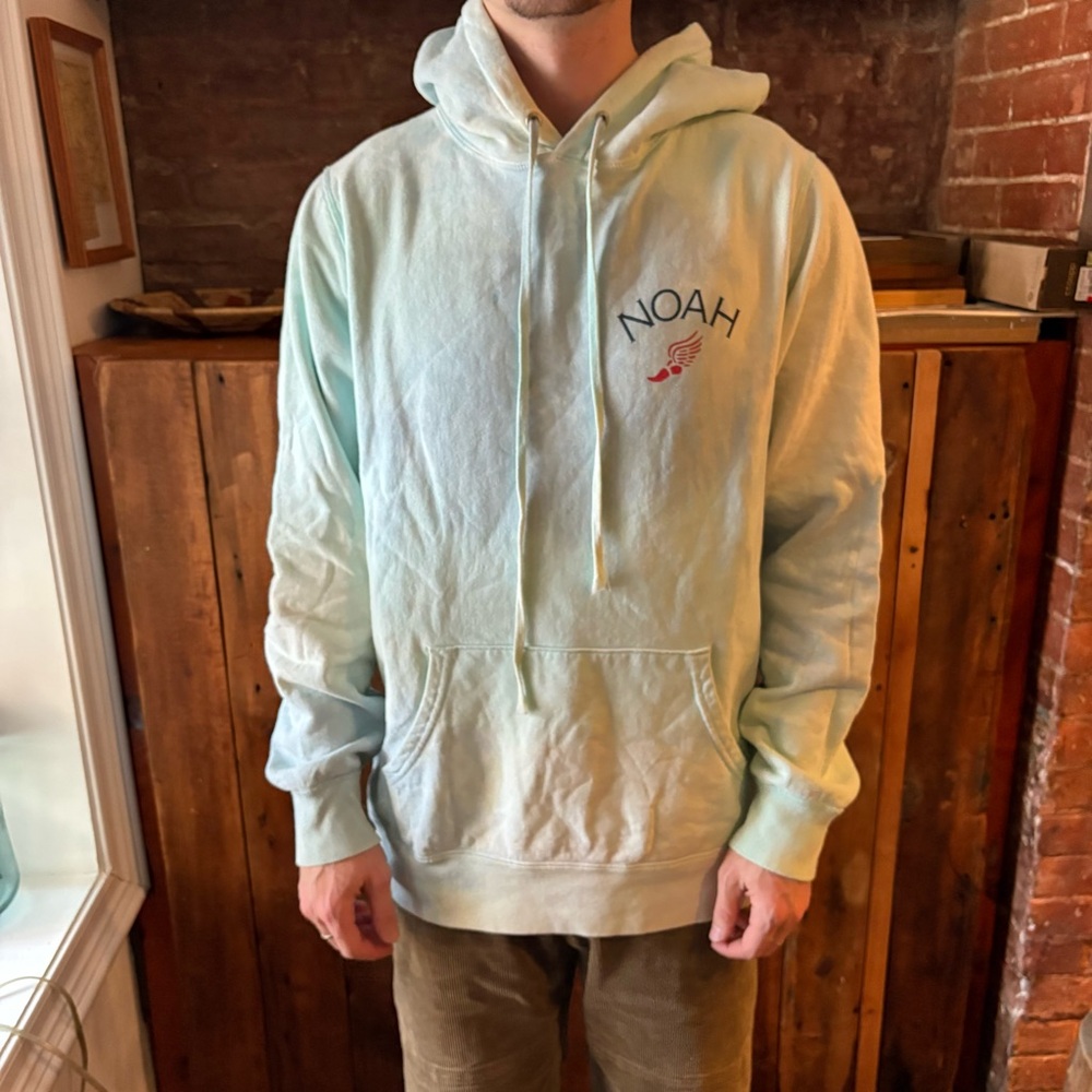 Noah Light Tie-Dye Hoodie Sweatshirt